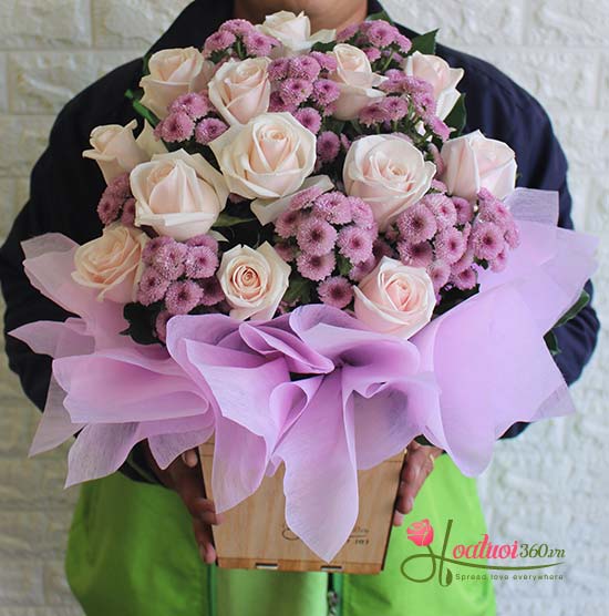 Hộp hoa tặng sinh nhật đồng nghiệp Hộp hoa tặng sinh nhật đồng nghiệp